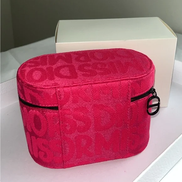 New, unused & authentic Miss Dior edition cosmetic bag. Limited edition - Picture 8 of 10